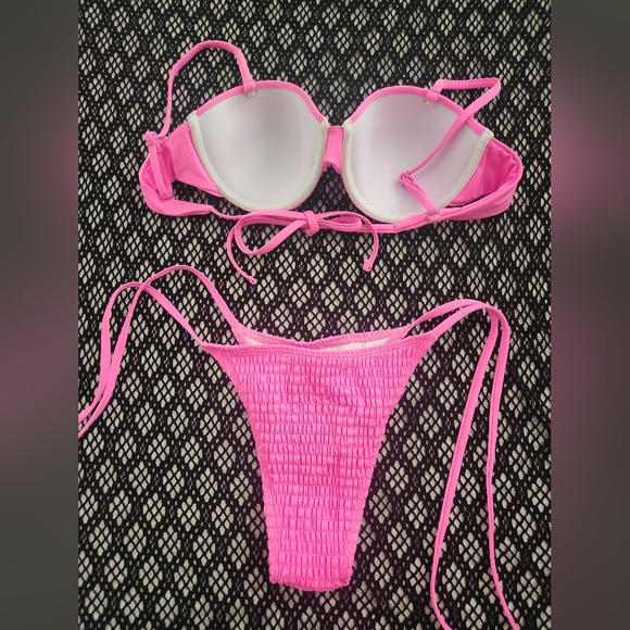 Pretty in Pink 🩷 Barbie Bikini 🩷 - Picture 2 of 4